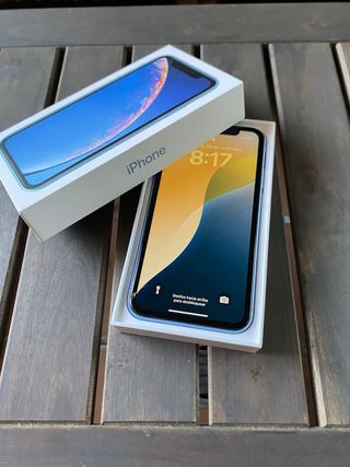 iPhone XR Blu