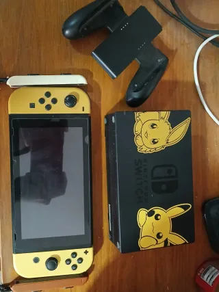Nintendo Switch Pokémon Let's Go Eevee