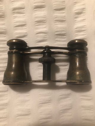 Prismáticos antiguos de latón