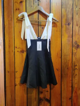 Vestido Negro y Blanco