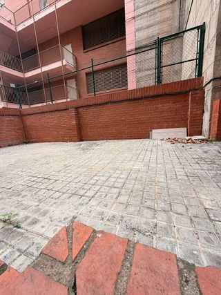 Local comercial en venta en La Salut - Lloreda en Badalona