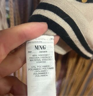 Cárdigan Mango Beige y azul marino