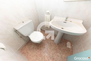 Local comercial en venta en Barri Antic - Centre en Viladecans