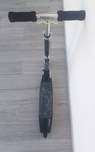 Patinete Oxelo Decathlon ruedas de luces