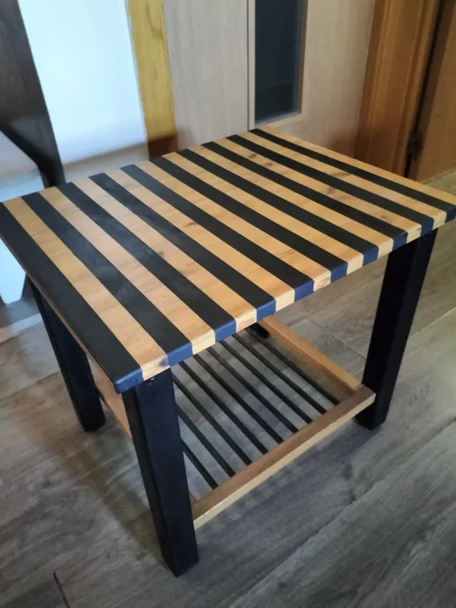 Mesa auxiliar madera maciza de pino negra y marrón