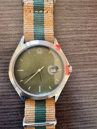 Reloj Benetton sin usar