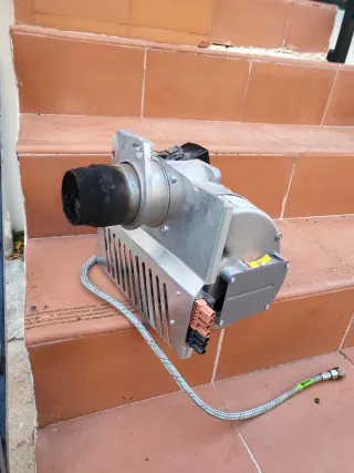 Bruciatore per caldaia a gasolio DOMUSA