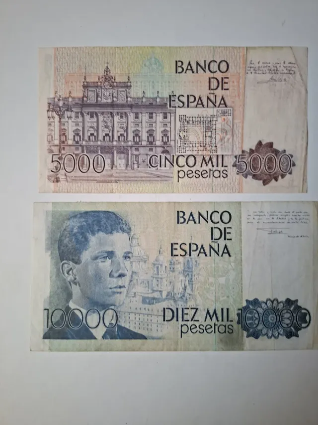 Offerta transizione spagnola: serie di banconote da 5000 e 10000 pesetas