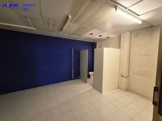 Local comercial en venta en Escala, L´