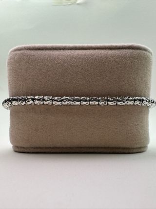 Bracciale in acciaio effetto martellato