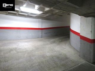 Garaje en venta en Benalúa en Alicante