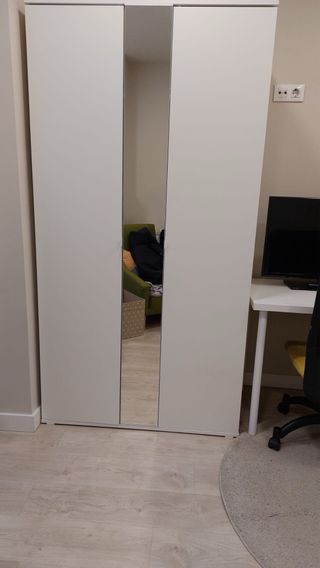 Pack Escritorio y Armario Blanco