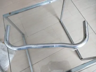 Manillar de paseo plateado