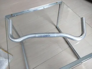 Manillar de paseo plateado