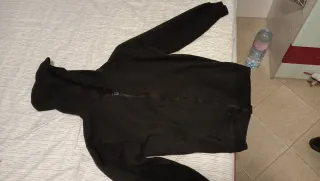 Felpa nera con zip - Taglia L