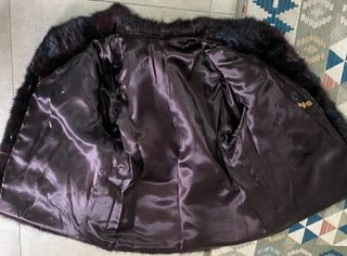 Cappottino in pelliccia marrone scuro