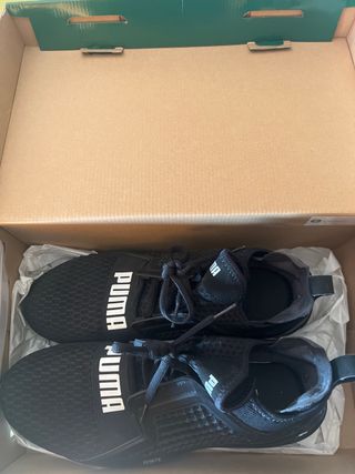 Zapatilla Puma Negra