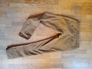 Pantalón pinzas marron t 40