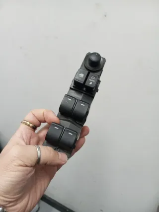 Mando Elevalunas Mazda 3