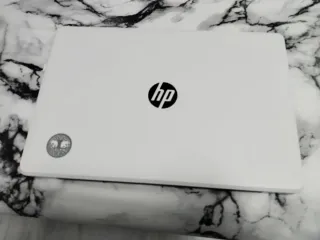 Ordenador HP Blanco. No lo necesito