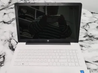 Ordenador HP Blanco. No lo necesito