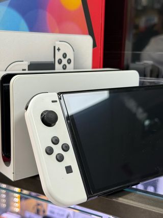 Nintendo Switch OLED Blanca
