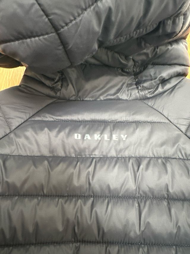 Chaquetón Plumas Oakley