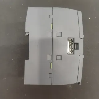 Siemens SIMATIC S7-1200 SM 1223 DC/DC