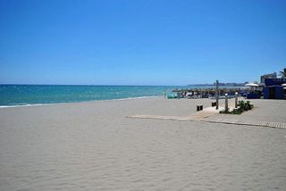 Piso en venta en Zona Puerto Deportivo en Fuengirola