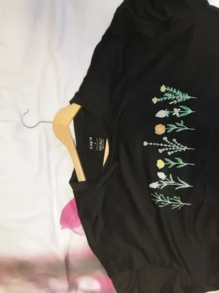 Camiseta SHEIN Oversize Negra Talla L