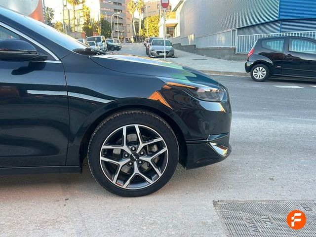 Kia Ceed 1.6 MHEV iMT 100kW (136CV) Drive