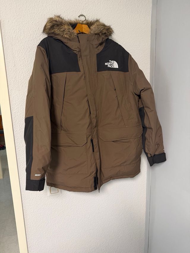 Chaqueta The North Face Marrón y Negra