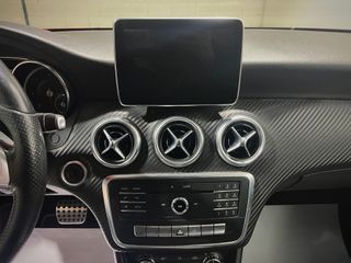 Mercedes A200d / Paquete AMG / NACIONAL