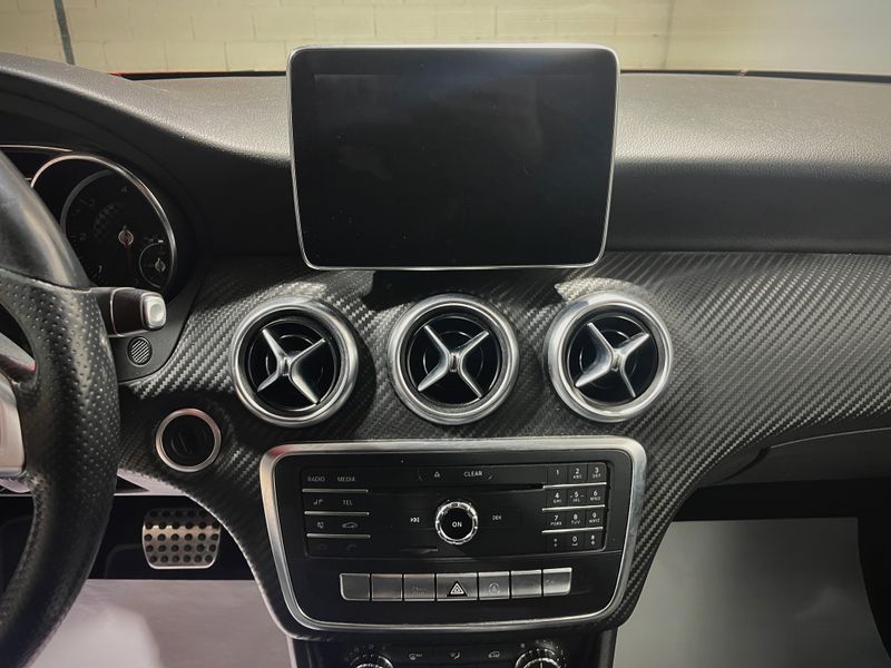 Mercedes-Benz Clase A A 200d 7G-DCT 2016, foto 19