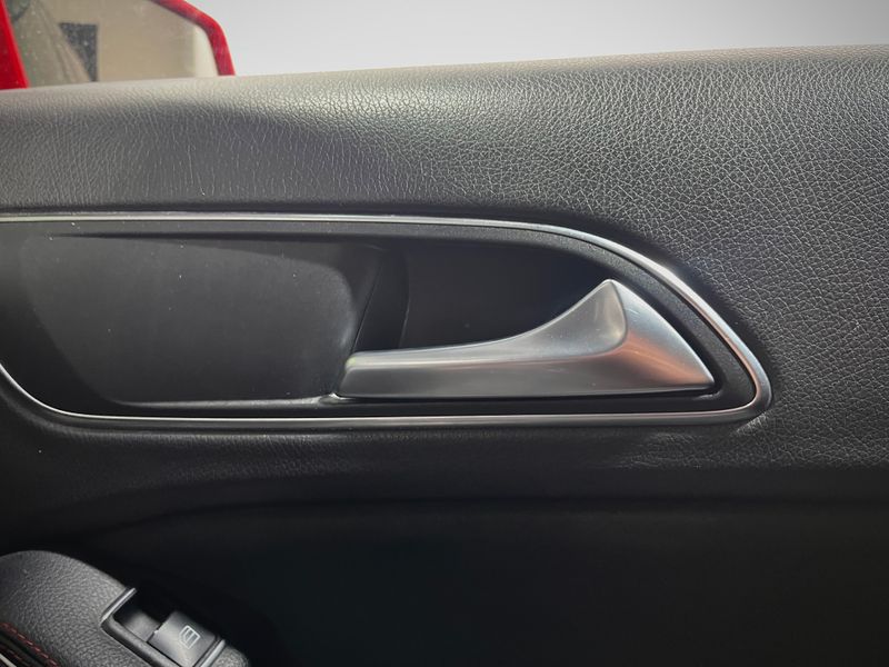 Mercedes-Benz Clase A A 200d 7G-DCT 2016, foto 15