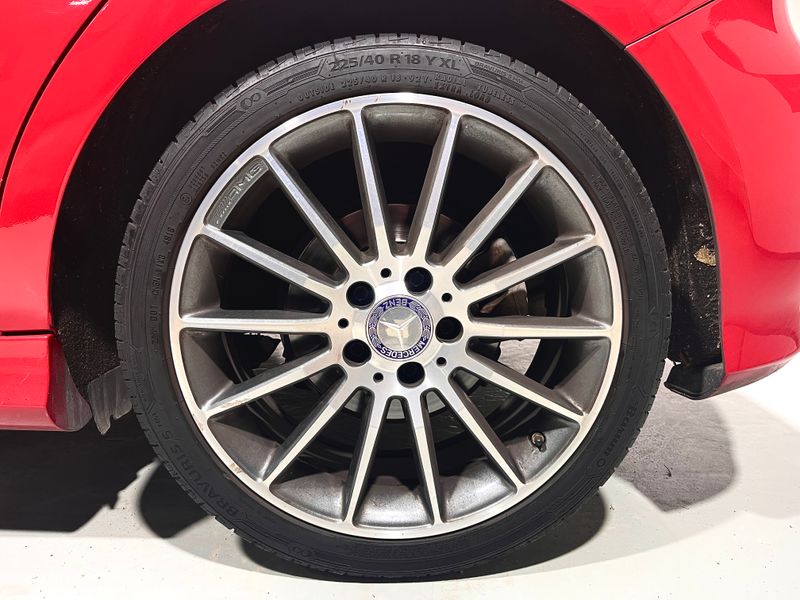 Mercedes-Benz Clase A A 200d 7G-DCT 2016, foto 9