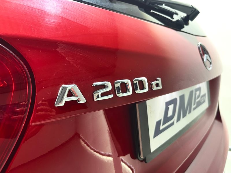 Mercedes-Benz Clase A A 200d 7G-DCT 2016, foto 10