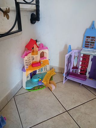 Bambole sirena e giochi vari