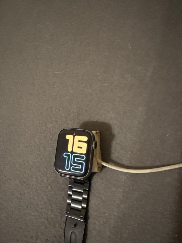 Apple Watch Series 5 44mm Aluminio