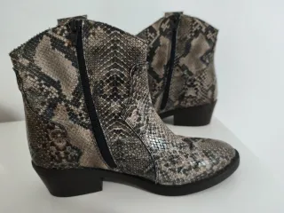 Botines Animal Print Talla 37