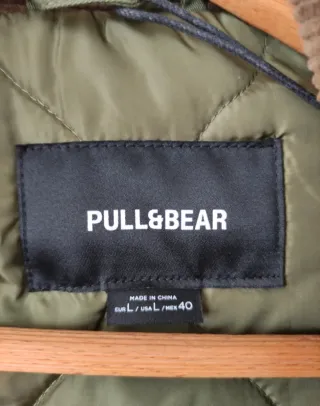 Chaqueta Pull&Bear verde talla L