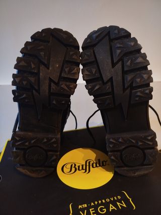 Botas Buffalo Negras Aspha