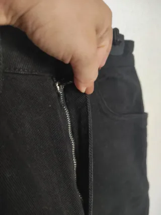 Pantalón vaquero recto mom jeans Stradivarius