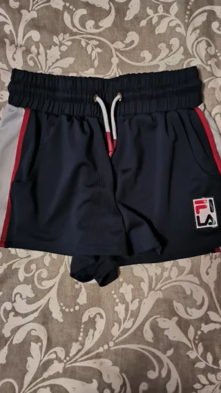 Pantalones cortos Fila azules y rojos