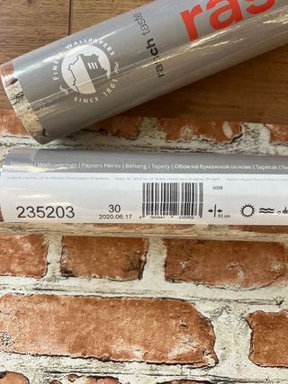 Papel pintado ladrillo marca Rasch 4 rollos