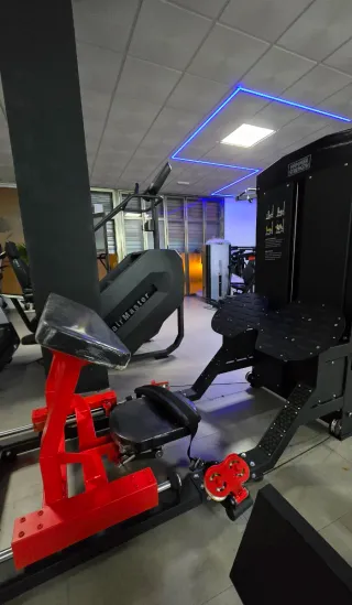 Hip Thrust 3D American Strength