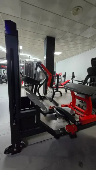 Hip Thrust 3D American Strength