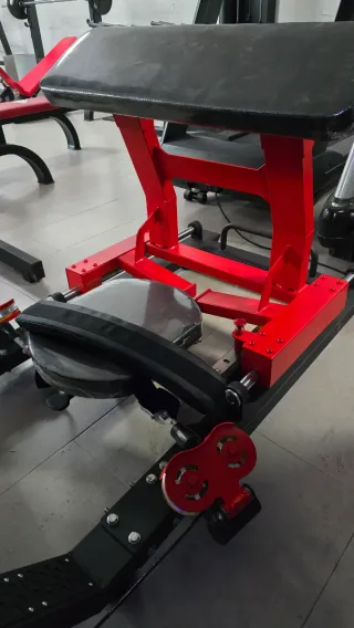 Hip Thrust 3D American Strength