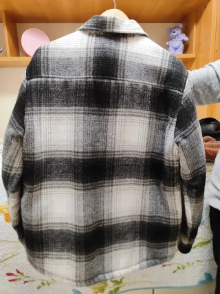 Chaqueta Zara cuadros gris y blanco