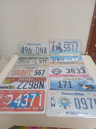 10 Targhe da Collezione Sigillate